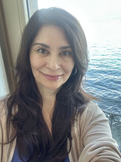  ,   Victoria, 52 ,     , c 