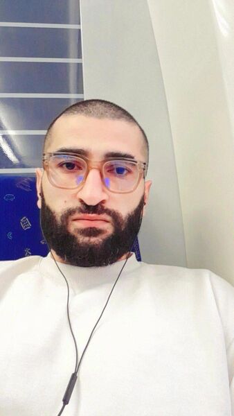  Barendrecht,   Rustam, 29 ,   ,   