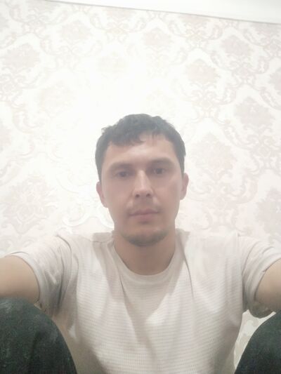  -,   Oxunjon, 31 ,   ,   