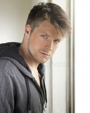  ,   Maksim, 41 ,   ,   , c 