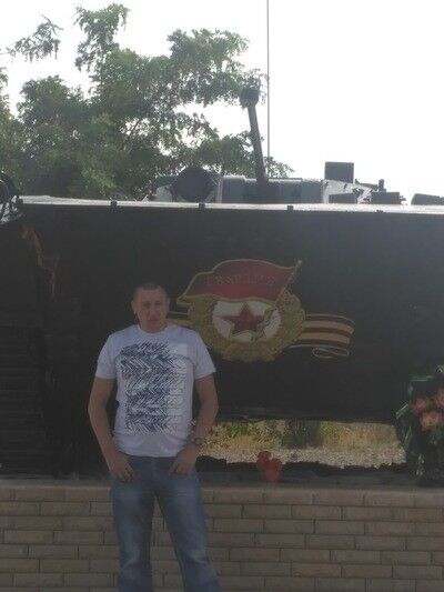  16731447  Sergey, 49 ,    Praha