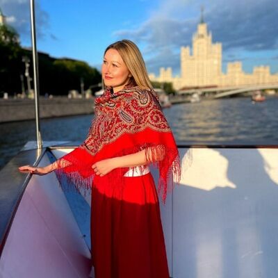  ,   Irisha, 40 ,     , c 