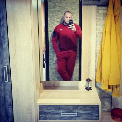  -,   Anton, 34 ,   ,   
