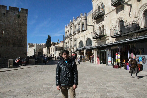  ,   Arthur, 47 ,   ,   , c 