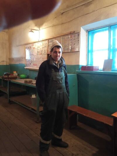  ,   Erik, 34 ,   ,   