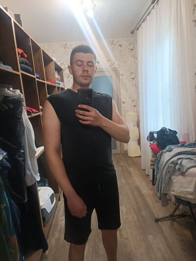  ,   Nikita, 29 ,   ,   