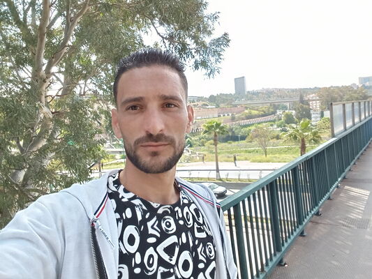  ,   Khalwi, 28 ,   ,   