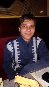  ,   Em6r10n, 33 ,  