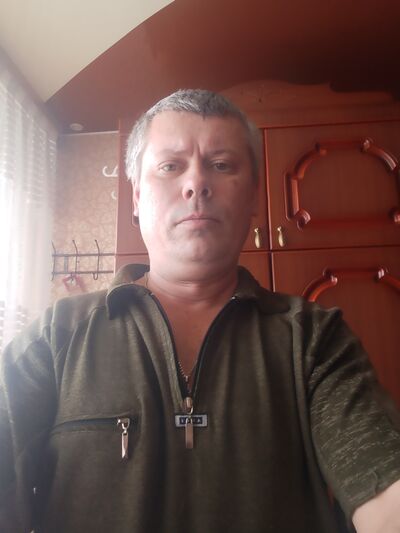  ,   Anatolievih, 46 ,  