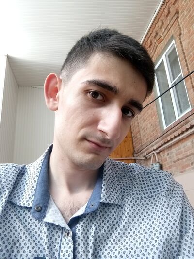  --,   Aramais, 32 ,   