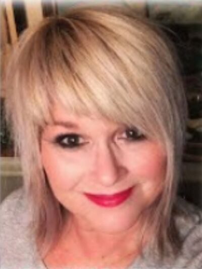  ,   Lisa, 55 ,   ,   