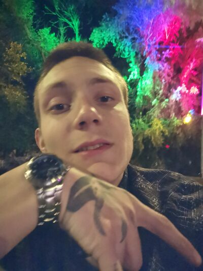  ,   Nikita, 21 ,   ,   