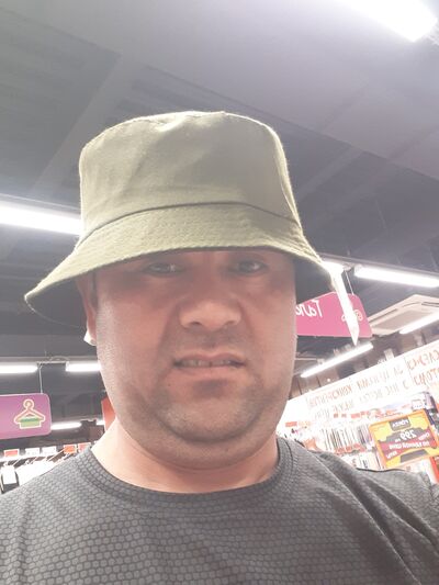  ,   Jon, 38 ,   c 
