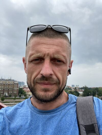  Warszawa,   Dominik, 40 ,  