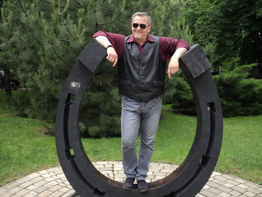  ,   Alex, 53 ,   ,   