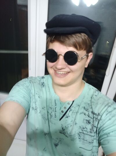  ,   Ը, 19 ,     , c 