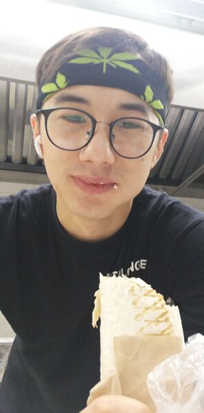  ,   Aaskarik, 28 ,   ,   