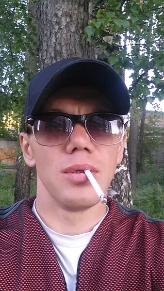  ,   Vladimir, 44 ,  