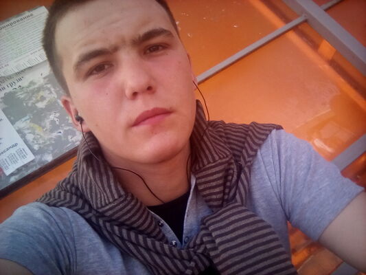  ,   Ilya, 28 ,   