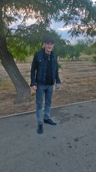  ,   Timur, 38 ,   ,   , c 
