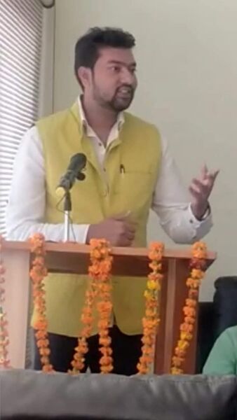  -,   Mohit, 43 ,   ,   , c 