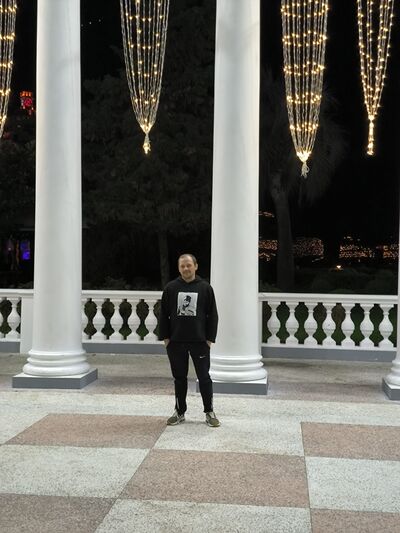  ,   Oleg, 40 ,   ,   , c 