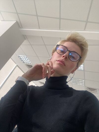  ,   Anna, 30 ,   ,   