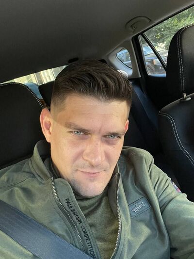  Cookham,   , 37 ,   ,   