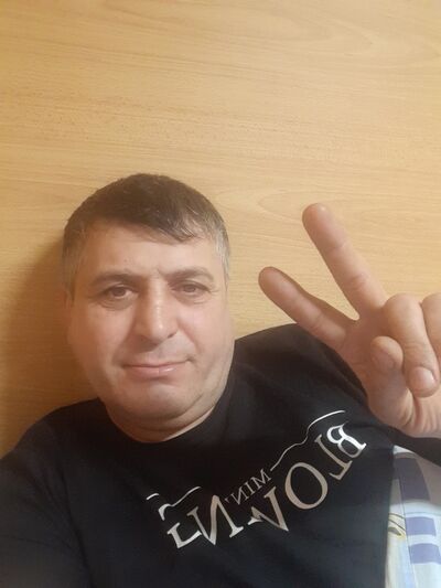  ,   Mirzahan, 50 ,  