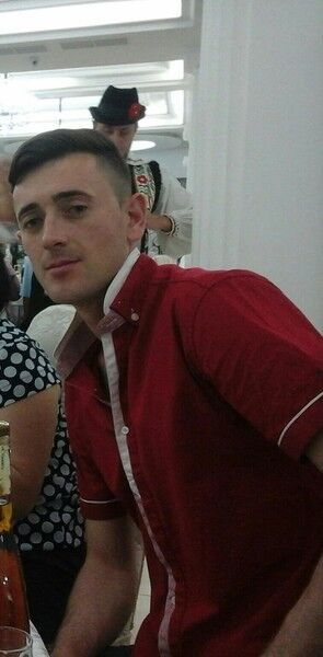  ,   Leonid, 41 ,   