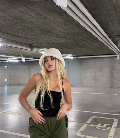  ,   , 22 ,   