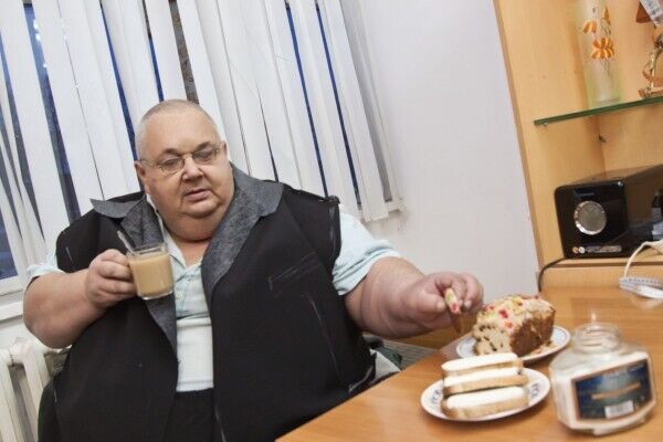  35399667  Fat man, 55 ,    