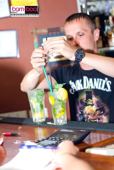  ,   Nick25, 37 ,   ,   , c 