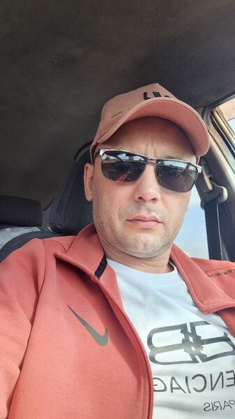  ,   Sergey, 40 ,   c 