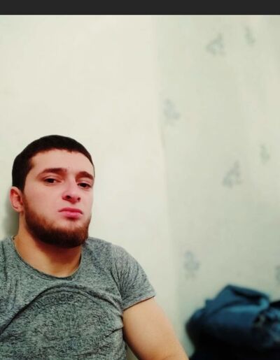  ,   Artur, 30 ,   ,   , c 