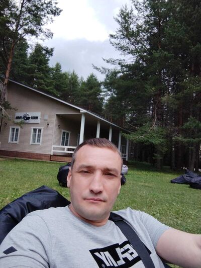  ,   Denis, 41 ,     , c 