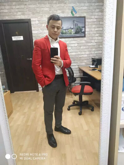  ,   Mixael, 31 ,  