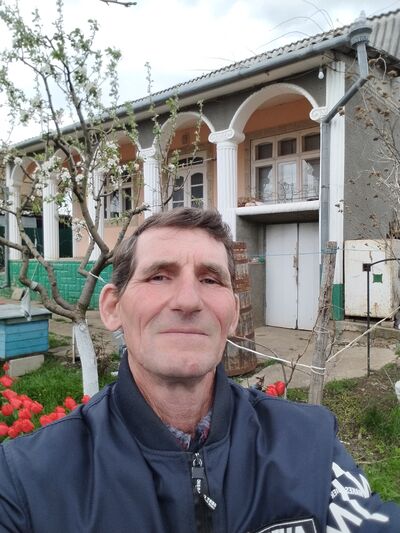  ,   Vladimir, 68 ,   ,   