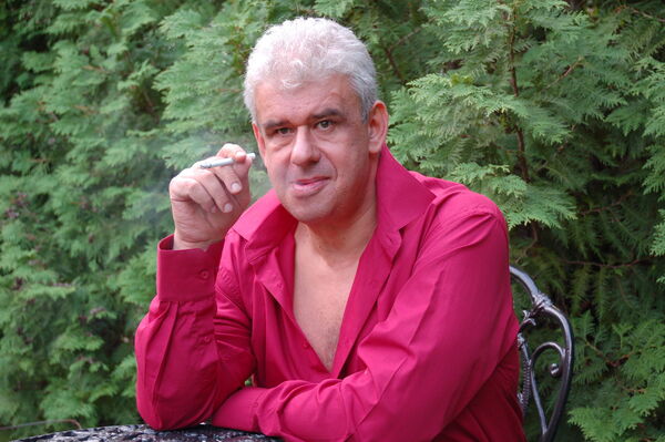  ,   Kirill, 58 ,   ,   , c 