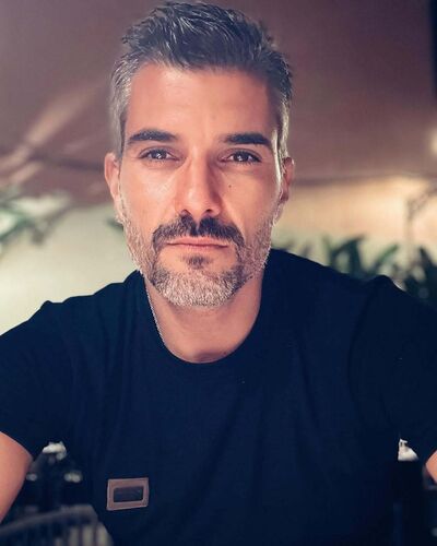  -,   , 38 ,   c 