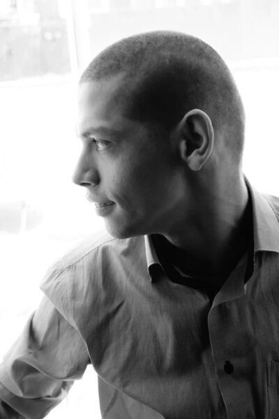  ,   Mark, 33 ,   ,   , c 