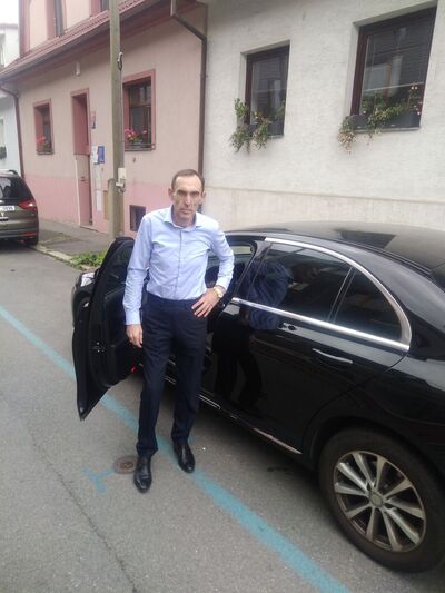  Praha,   , 49 ,   ,   