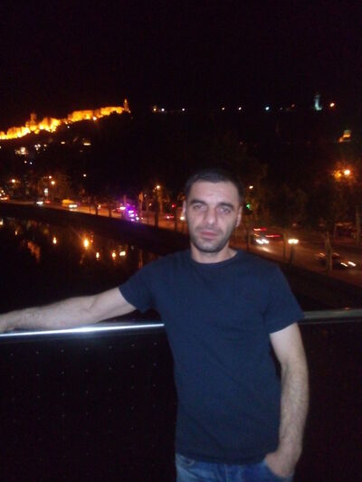  ,   Irakli27, 44 ,  