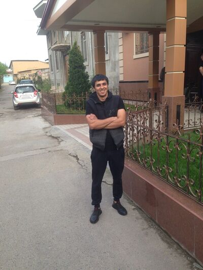  ,   Fayzi, 33 ,  
