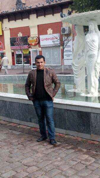  ,   Malik, 37 ,   ,   , c 