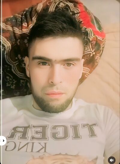  ,   Adiz, 28 ,   ,   