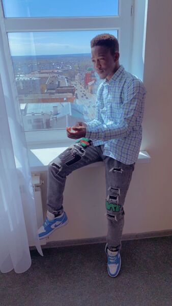  ,   , 27 ,   ,   