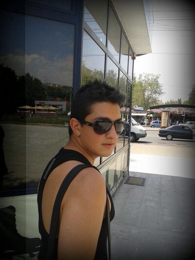  ,   Arman, 29 ,   