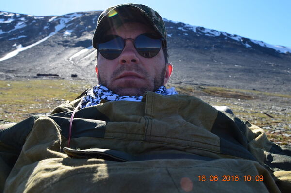  ,   Alex, 44 ,   