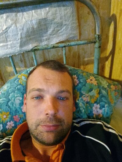  ,   Ivan, 37 ,   ,   